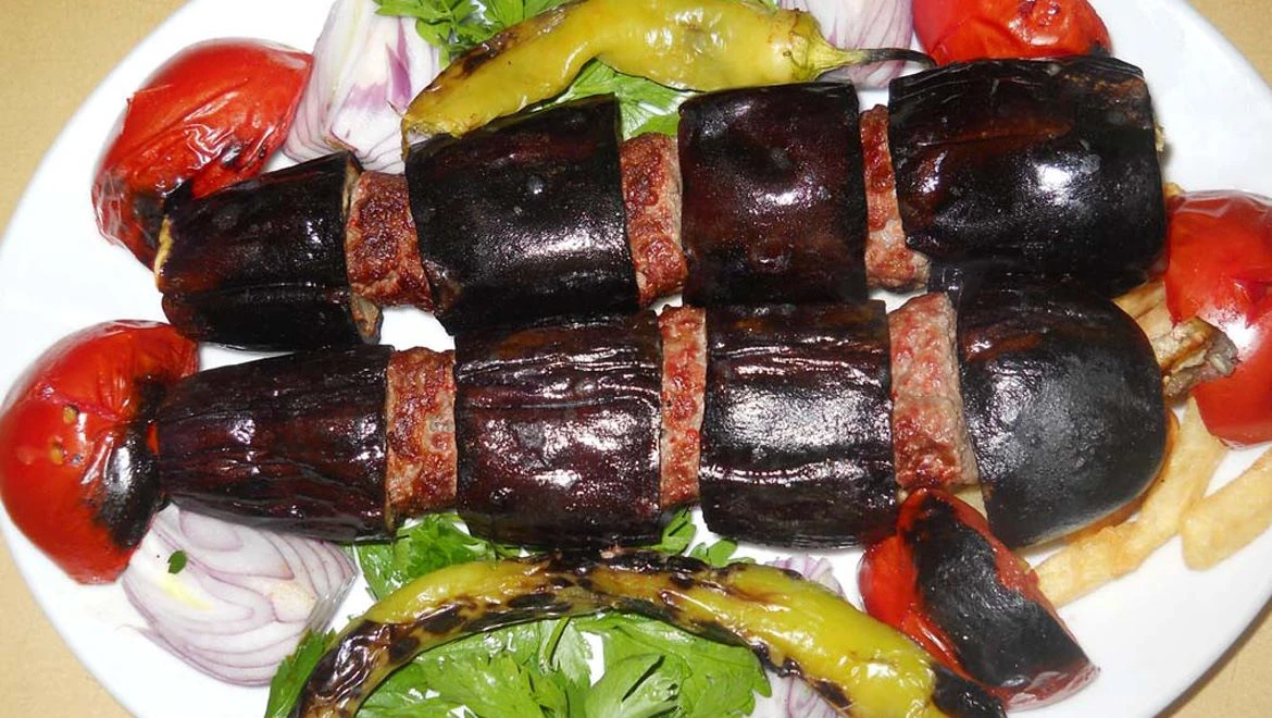 Şanlıurfa Patlıcanlı Kebap Siparişi